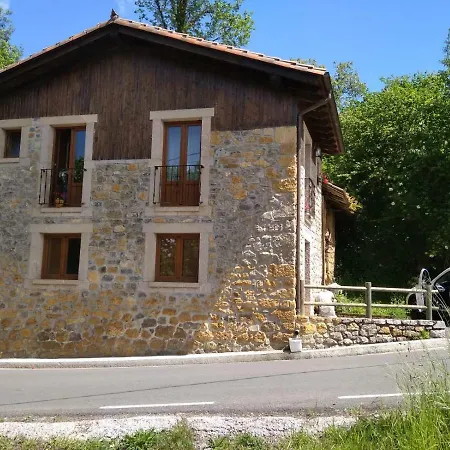 Casa De Aldea La Xunta Villa Cangas de Onis Exterior photo